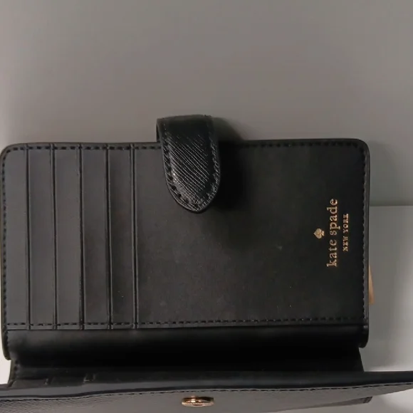 Wallet - Picture 3 of 13